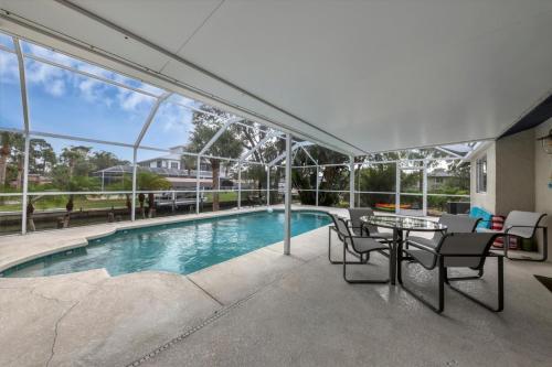 9170 Pine Cove Drive – Photos 2