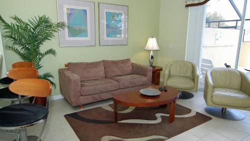 2549 Maneshaw Lane – Photos 3