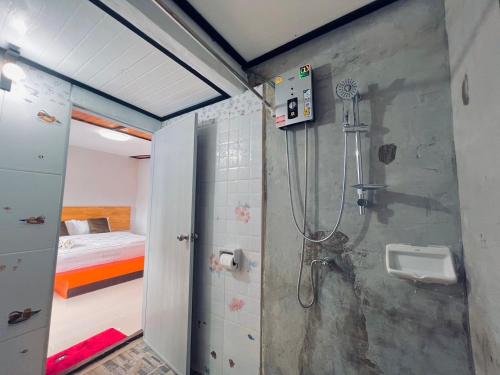 Φωτογραφία από το άλμπουμ του Mookboonchu Guesthouse ,Kohmook Trang σε Ko Mook