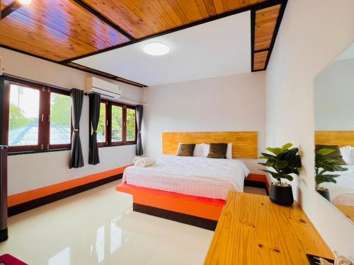 Φωτογραφία από το άλμπουμ του Mookboonchu Guesthouse ,Kohmook Trang σε Ko Mook