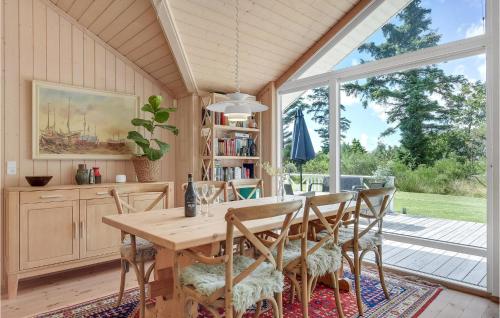 Φωτογραφία από το άλμπουμ του Stunning Home In Esbjerg V With Wifi σε Esbjerg