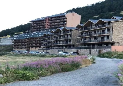 Prat de Baix d'Envalira 7P Envalira-Soldeu Zona Grandvalira picture