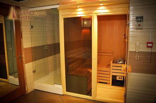 Spa and/or other wellness facilities at Grand Asya Hotel