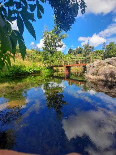 Landskap semula jadi dekat dengan rumah percutian