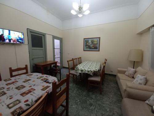Μια τηλεόραση ή/και κέντρο ψυχαγωγίας στο CAsA ARTIGAS 5684