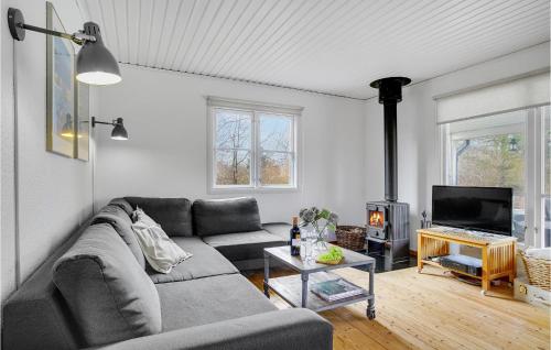 Posezení v ubytování 3 Bedroom Amazing Home In Nykøbing Sj