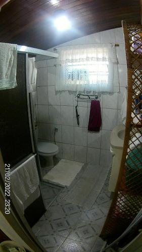 Ένα μπάνιο στο A Casa do Chef Ubatuba