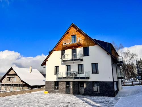 Budova, kde se apartmán nachází