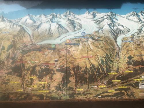 a map of a mountain range with snow at Breiten 1 in Mörel