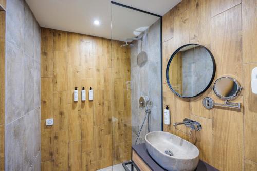 Ett badrum på Iglika Hotel Borovets
