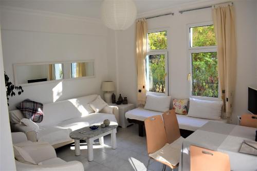 Χώρος καθιστικού στο Stanistan Apartment