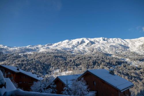 Chalet Clearmount with Spa photo 2