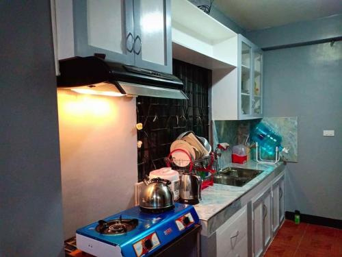 Η κουζίνα ή μικρή κουζίνα στο Blue Haven Unit 2