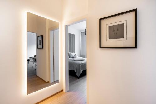 Apartment 1919