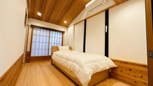 京都 弓張月 Kyoto Yuharizuki