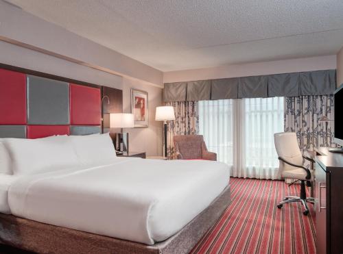 Crowne Plaza Indianapolis-Dwtn-Union Stn, an IHG Hotel Image