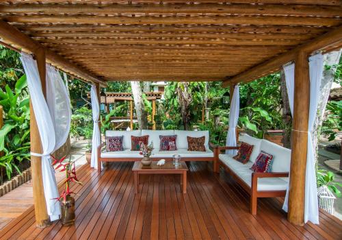 Jardín al aire libre en Pousada Quarto Crescente