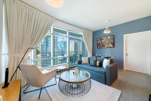 Χώρος καθιστικού στο Maison Privee - Balinese Style Apt in the Heart of Downtown Dubai