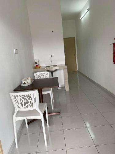 Φωτογραφία από το άλμπουμ του 15 min to Qing Xin Ling Cultural Village Ipoh σε Ipoh