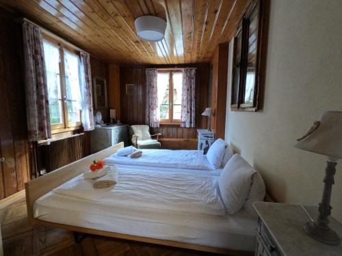 Letto o letti in una camera di Edelweiss Lodge