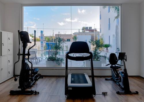 Fitness centrum a/nebo fitness zařízení v ubytování Azzurra Aparthotel