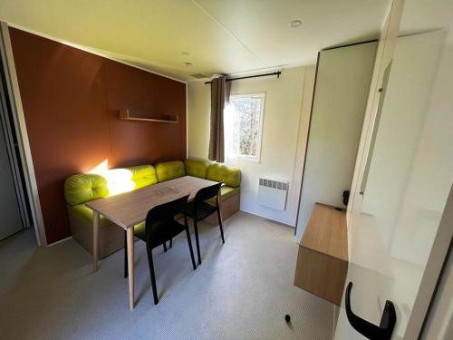 Bungalow de 2 chambres avec jardin amenage a Corsavy