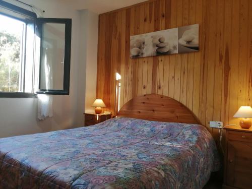 Postel nebo postele na pokoji v ubytování Apartamento Besiberri 3 situado en una planta baja y con terraza