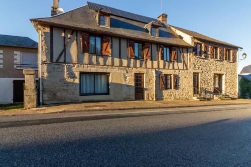 Maison de 4 chambres avec jardin amenage et wifi a Treignac