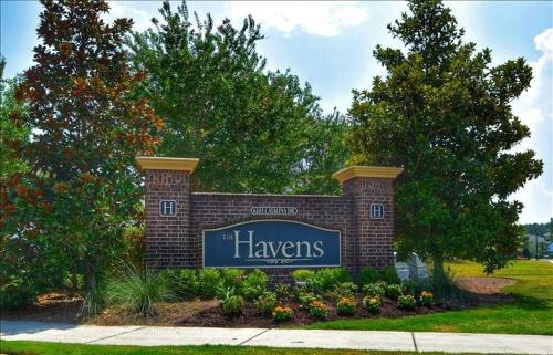 1212 The Havens Condo – Photos 2