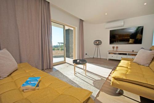 Villa Hollywood - Sítio calmo com piscina aquecível e BBQ - Albufeira