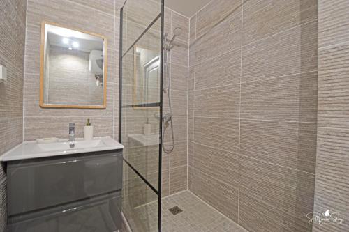 Koupelna v ubytování Mady's Retreat 1 bedroom apartment ideally located