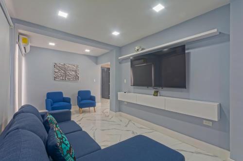 Entire Home – Photos 2