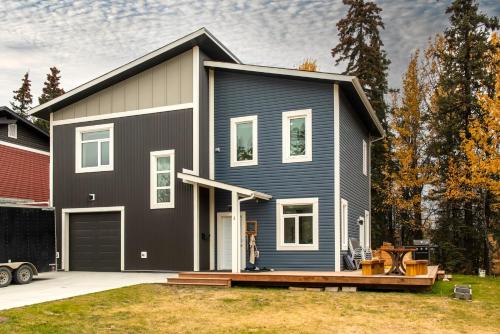 NN - The Royal - Porter Creek 3-bed 3-bath