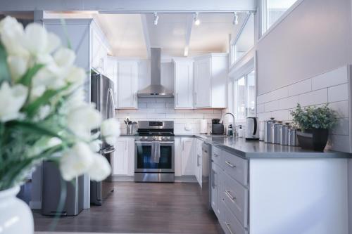 @ Marbella Lane - 3BR House Peaceful home in SJ