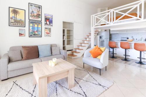 Beautiful Renovated Studio with AC and TERRACE - Benakey