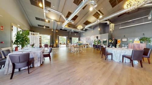 Εστιατόριο ή άλλο μέρος για φαγητό στο Bellevall hotel