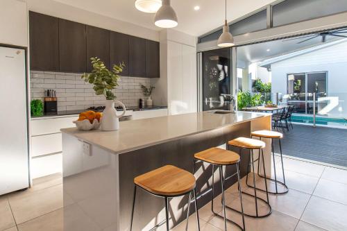 Cucina o angolo cottura di Pembroke House - Inner city luxury