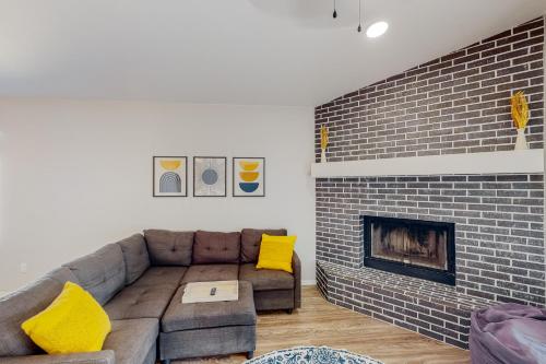 Chandler Contentment – Photos 3