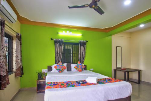The Baga Beach 24 – Photos 3