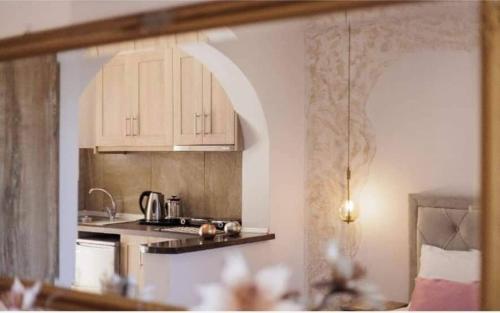 Køkken eller tekøkken på Loukia's Studios and Apartments