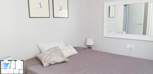 Posteľ alebo postele v izbe v ubytovaní Modern townhouse in Torrevieja, Costa Blanca