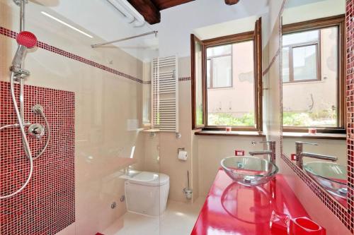 the red apartment
