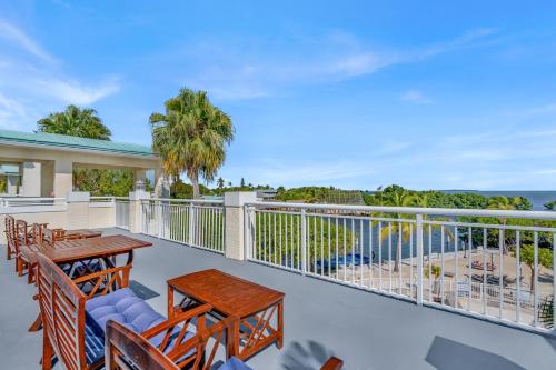 Balkoni atau teres di Dove Creek Resort & Marina, Trademark Collection by Wyndham