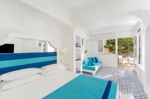 Una cama o camas en una habitación de Hotel Antiche Mura