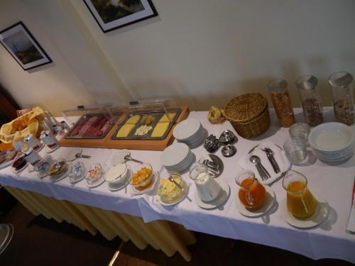 Φαγητό σε αυτό το ξενοδοχείο ή κάπου εκεί κοντά