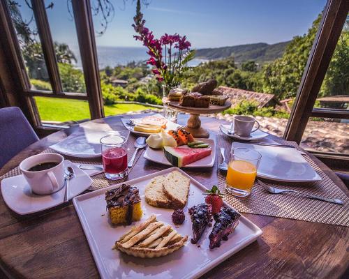 Jídlo v penzionu – hostince nebo okolí