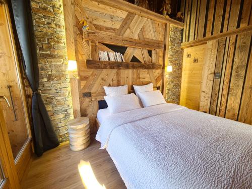 Postel nebo postele na pokoji v ubytování Studio Lachat - Centre village, vue montagnes - AravisTour