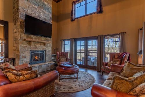 Heritage Lodge at Eagles Nest – Photos 2