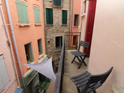 Appartement T2 avec balcon au cœur de Collioure, à deux pas de la plage et des commerces - FR-1-309-285