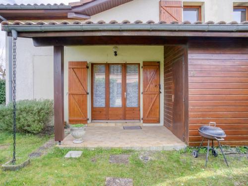 Gallery image of Maison T3 proche lac Sanguinet, 5 pers, WIFI, jardin, terr. couverte - FR-1-521-169 in Sanguinet